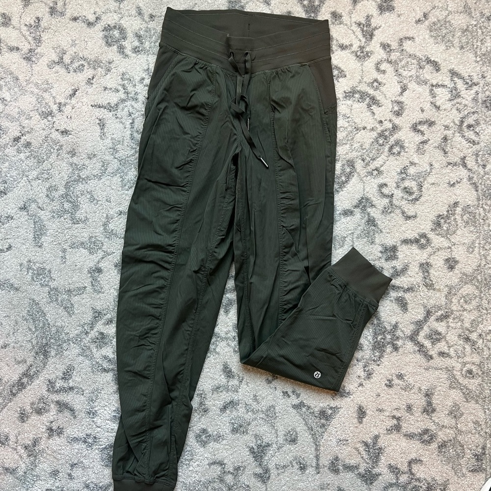 Lululemon Dance Studio Mid-Rise Jogger Full Length